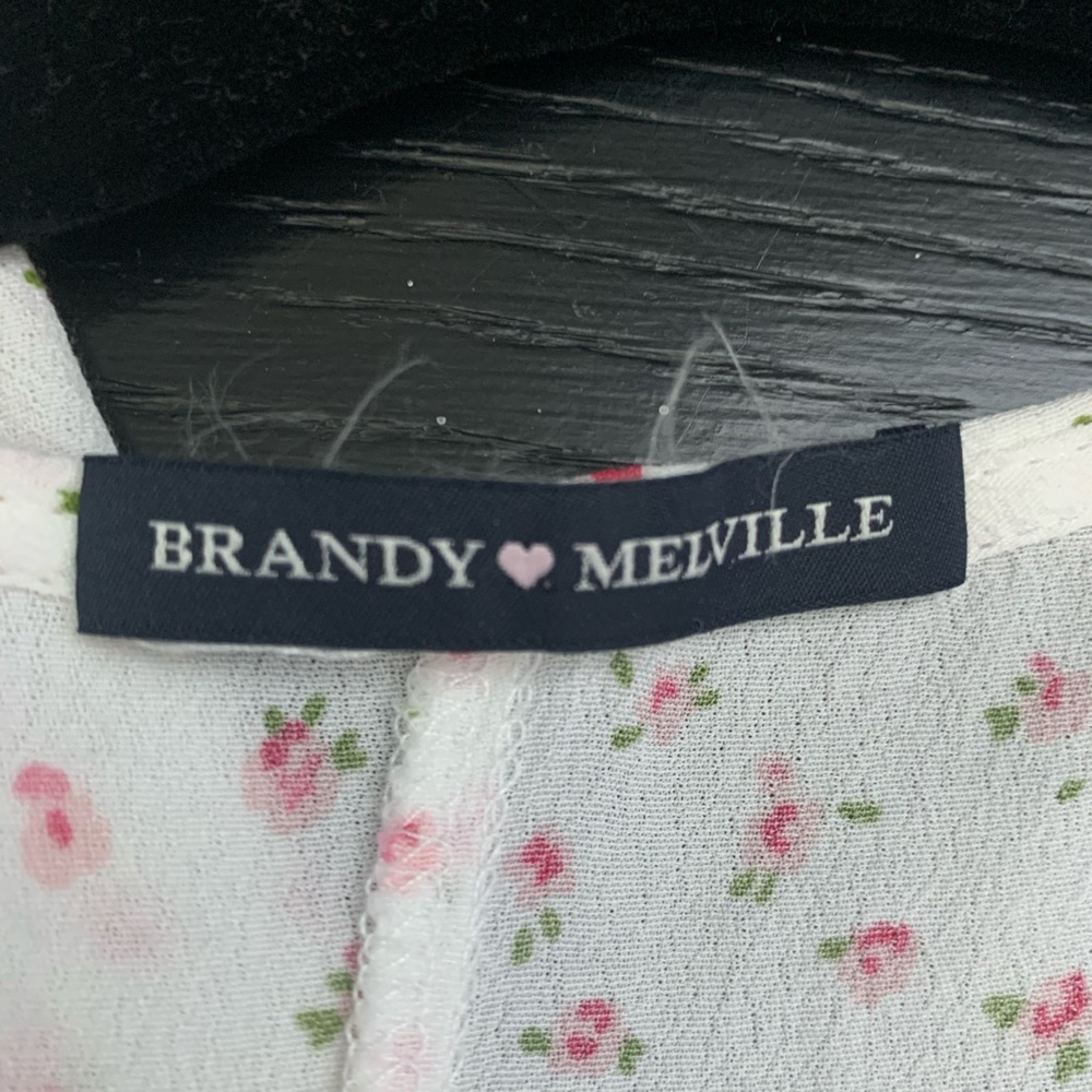 white brandy melville dress - Picture 3 of 3